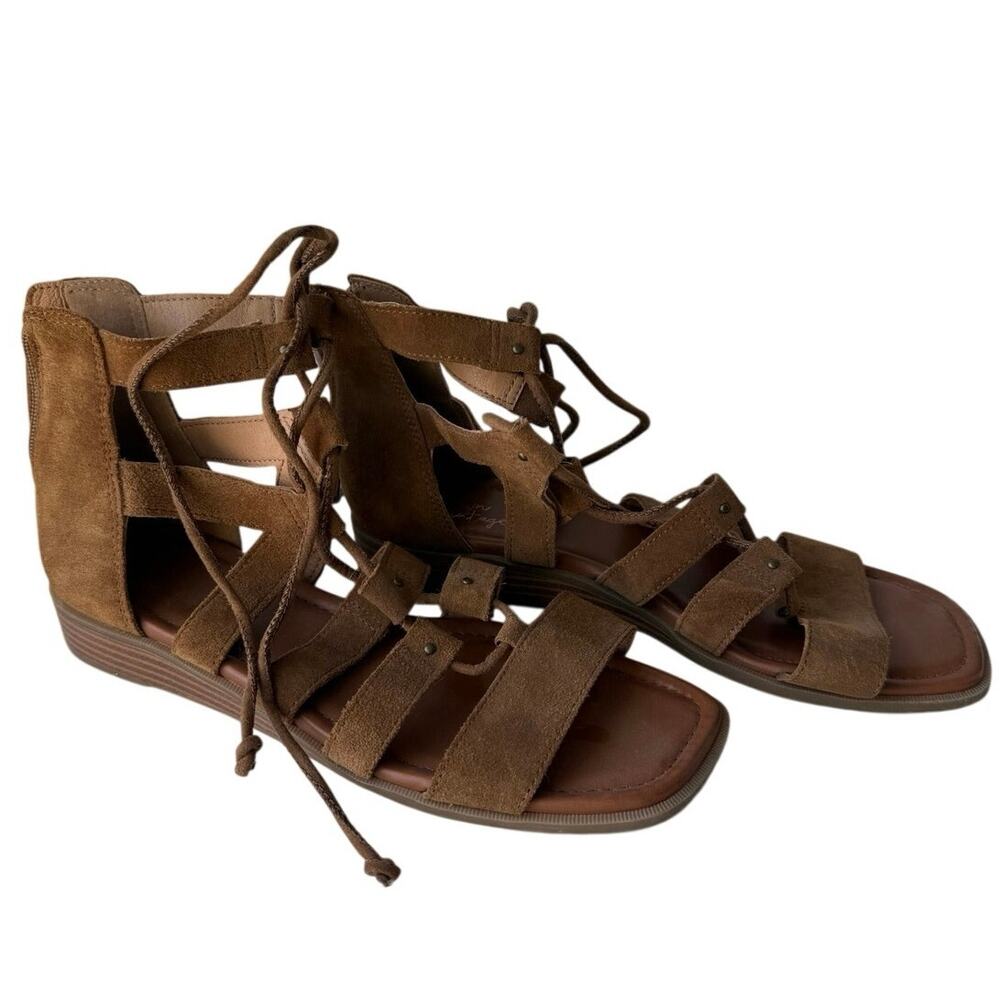 Crown Vintage Suede Lace-Up Gladiator Flat Sandals US 7.5M